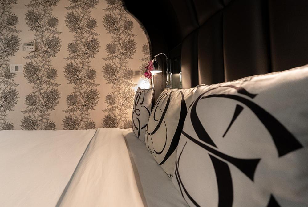 ניו יורק Night Hotel By Sb At Times Square מראה חיצוני תמונה